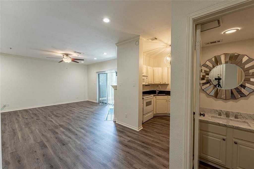 6002 Auburndale Ave #C - Photo 3 of 21