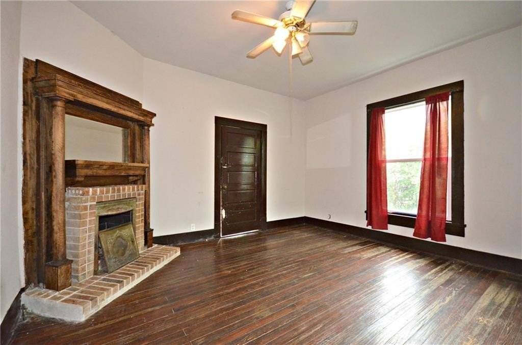 1402 E Chaffin St - Photo 4 of 19