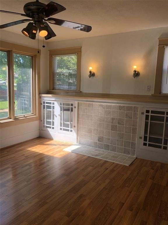 619 Poplar St - Photo 3 of 5