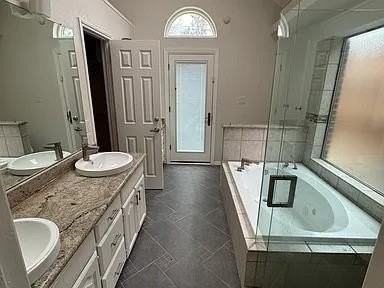 6015 Willow Wood Ln - Photo 6 of 10