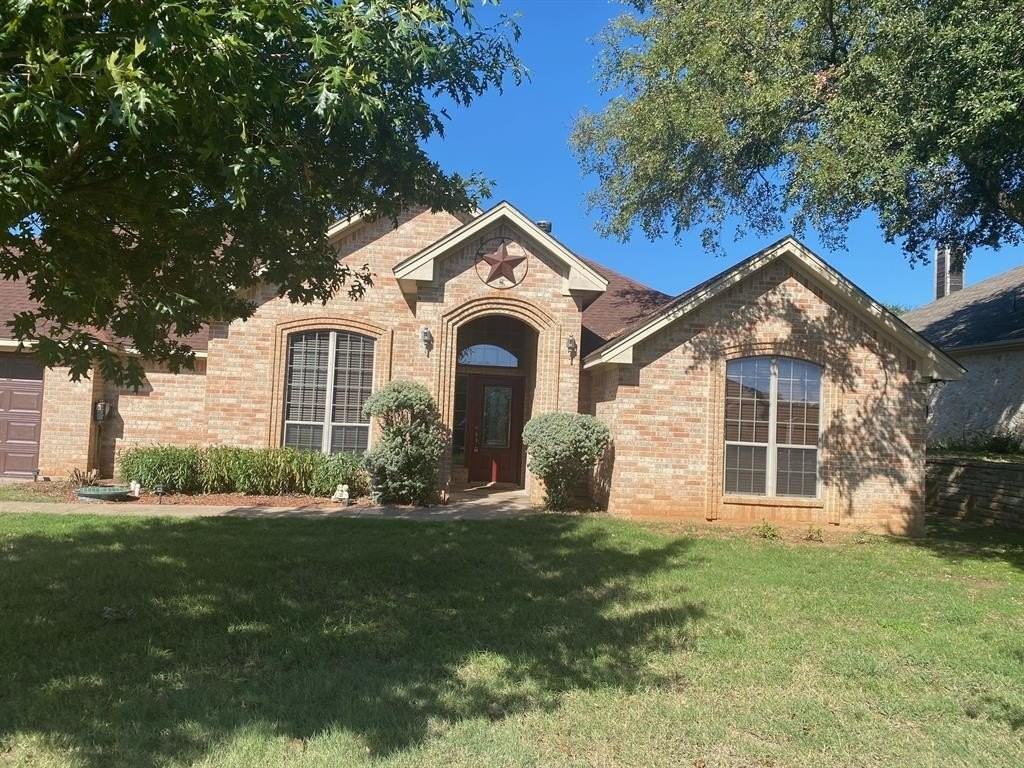 1708 Rockview Dr - Photo 5 of 20