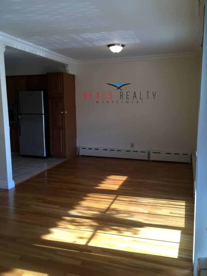 65th Street & 50th Avenue #3FL - Photo 3 of 10