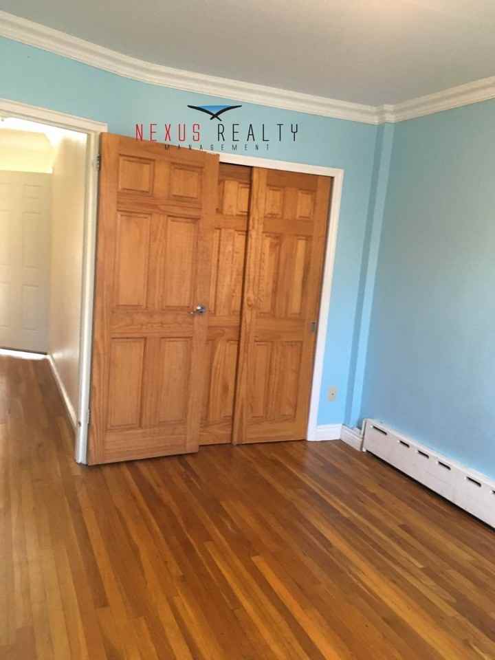 65th Street & 50th Avenue #3FL - Photo 5 of 10