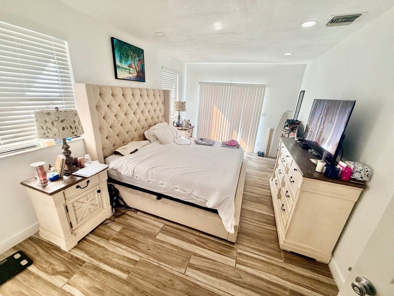 443 Wilder St #1 - Photo 6 of 12