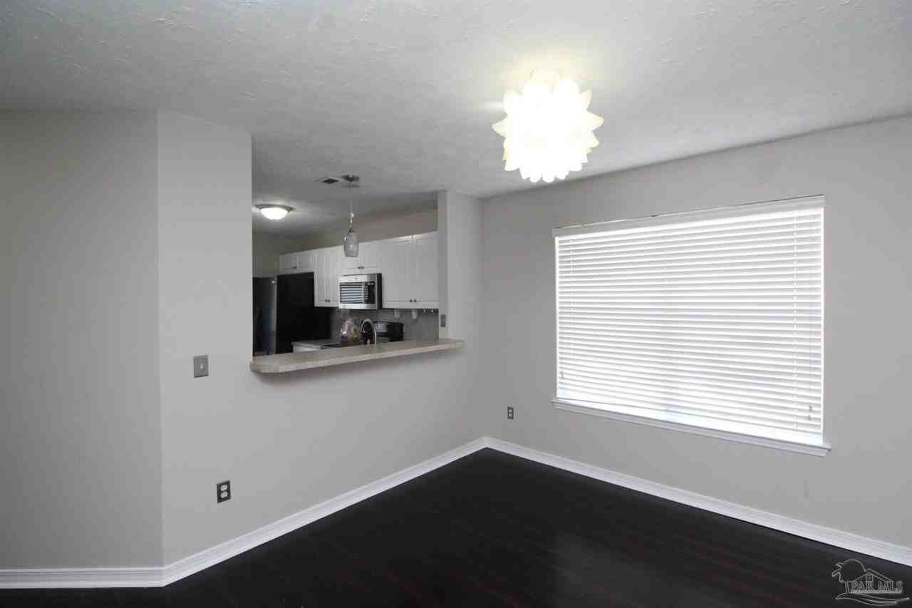 7680 Chablis Cir - Photo 3 of 19