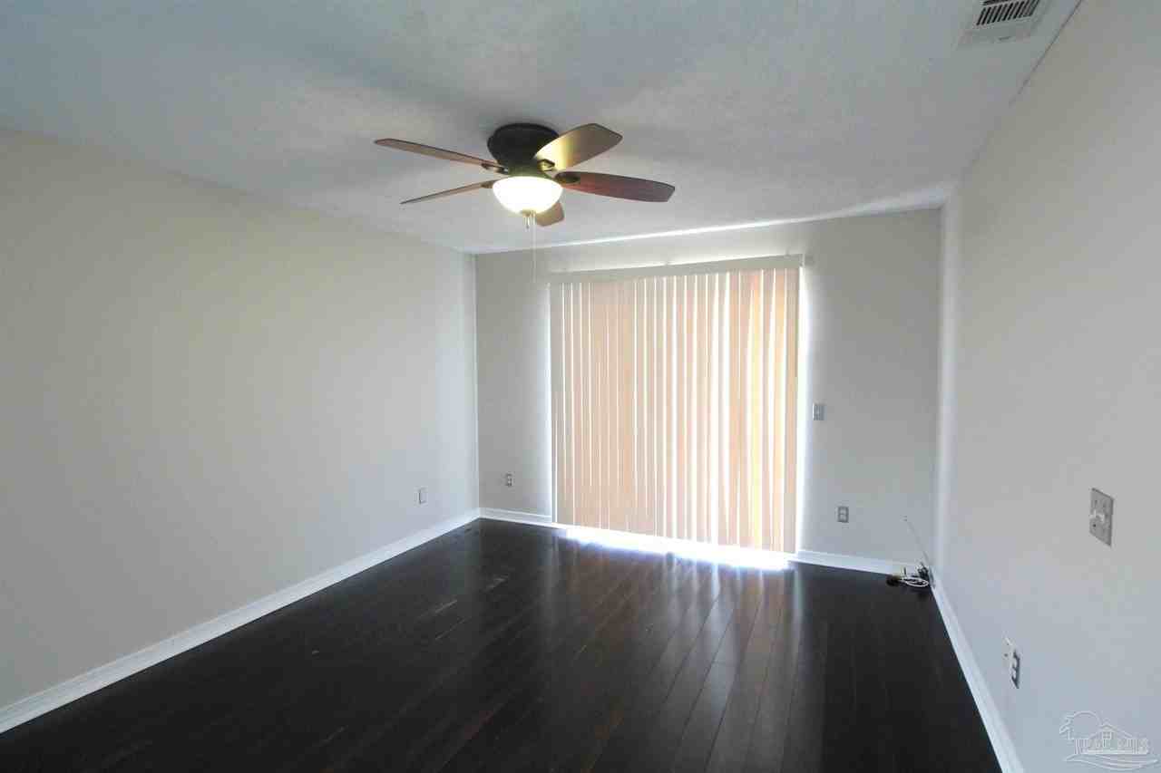 7680 Chablis Cir - Photo 4 of 19