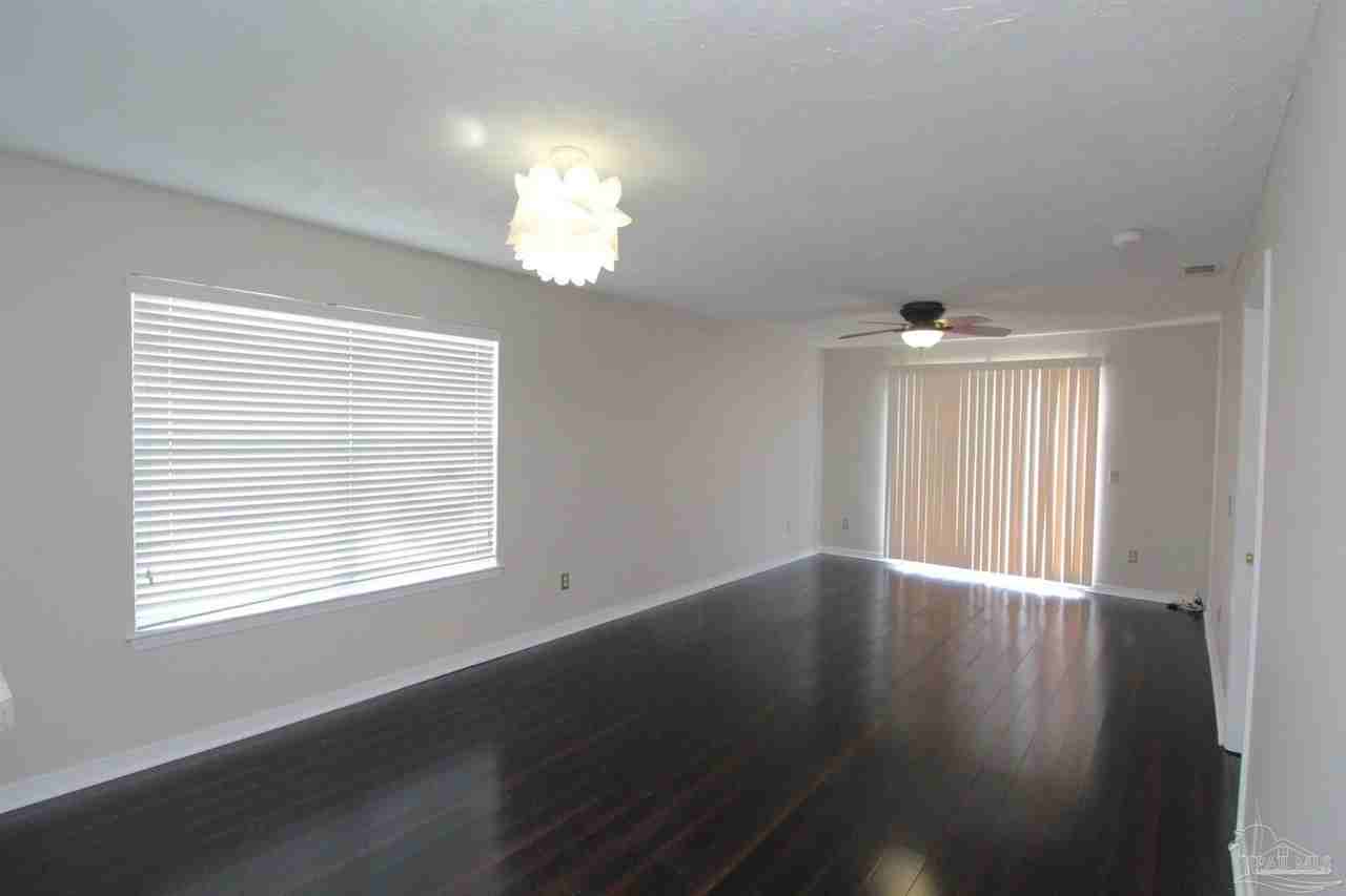 7680 Chablis Cir - Photo 5 of 19