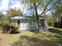 3202 W Lee St - Photo 1 of 1