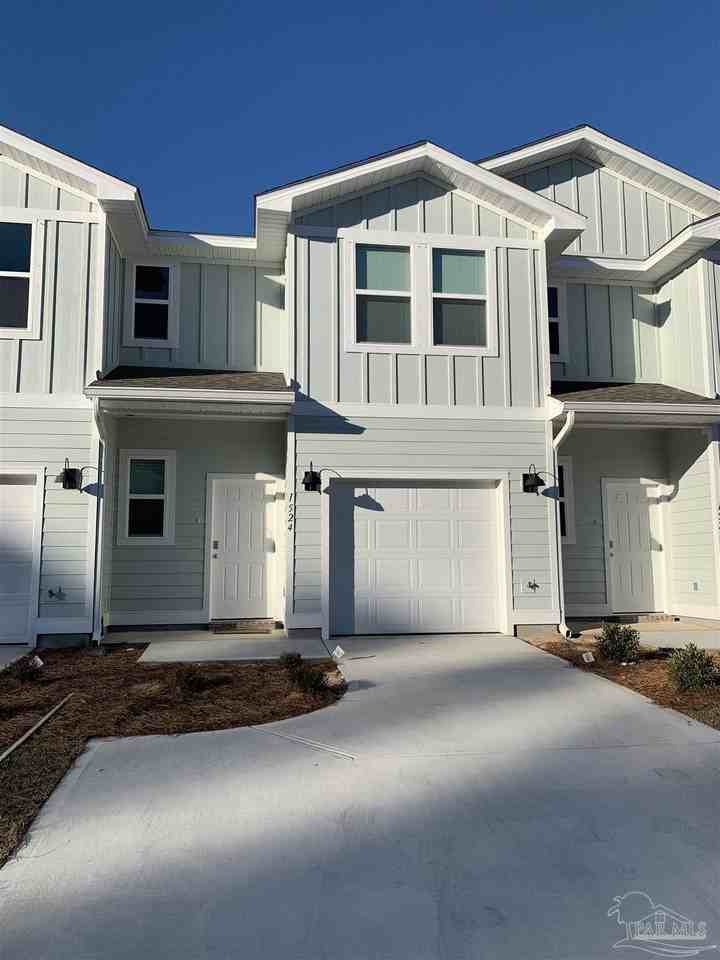 1524 Farragut Way