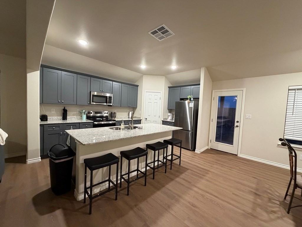 1416 Bajada St - Photo 3 of 21