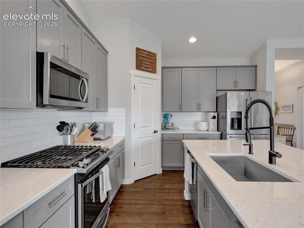 6381 Ottawa Dr - Photo 6 of 17