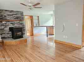 featured image of 143 S Nichecronk Rd
