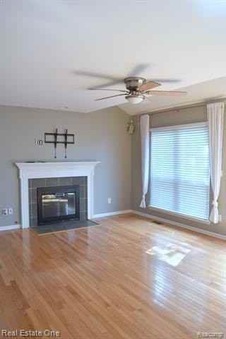 1272 Poppy Hill Dr - Photo 2 of 17