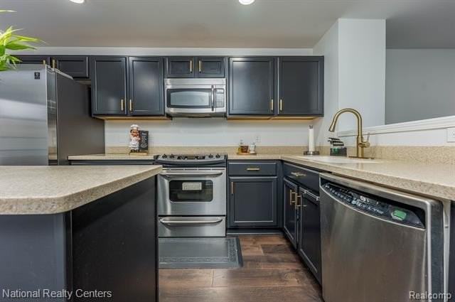 27863 Hopkins Dr - Photo 5 of 17