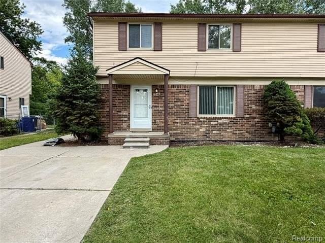 1746 Brookline St - Photo 2 of 23
