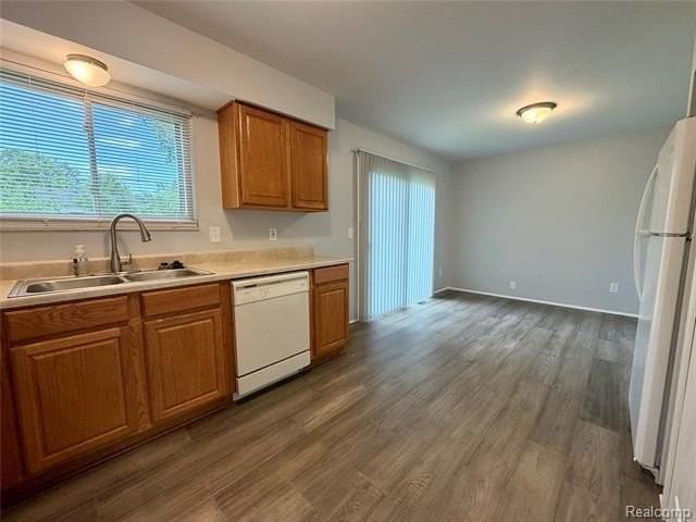 1746 Brookline St - Photo 6 of 23