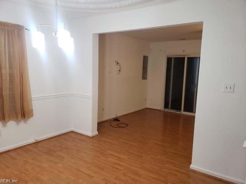 764 B Ave - Photo 4 of 13