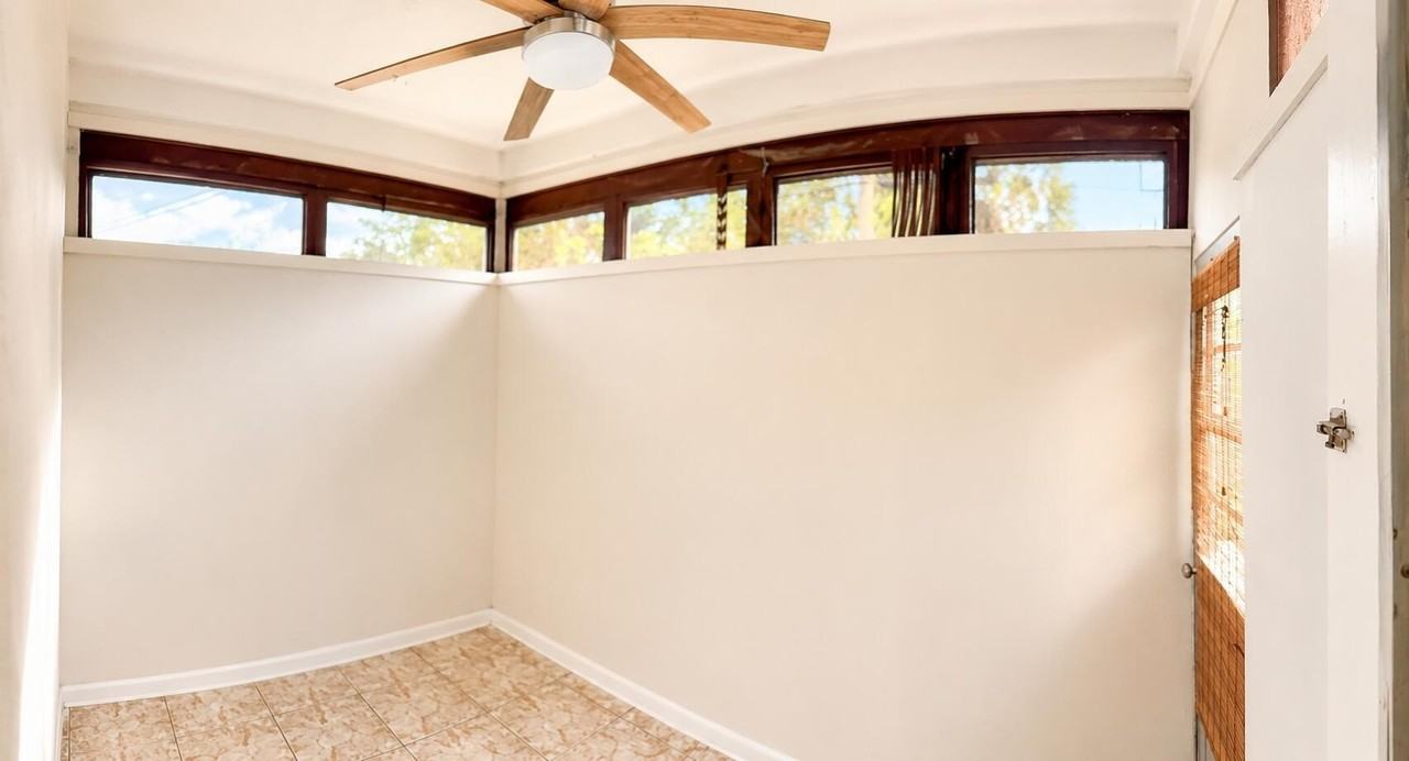 5112 Hollywood Blvd #3 - Photo 3 of 6