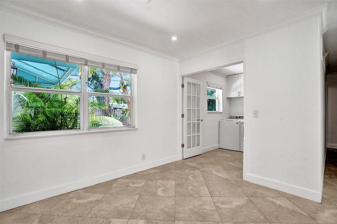 2802 Ne 15th Ave - Photo 6 of 28