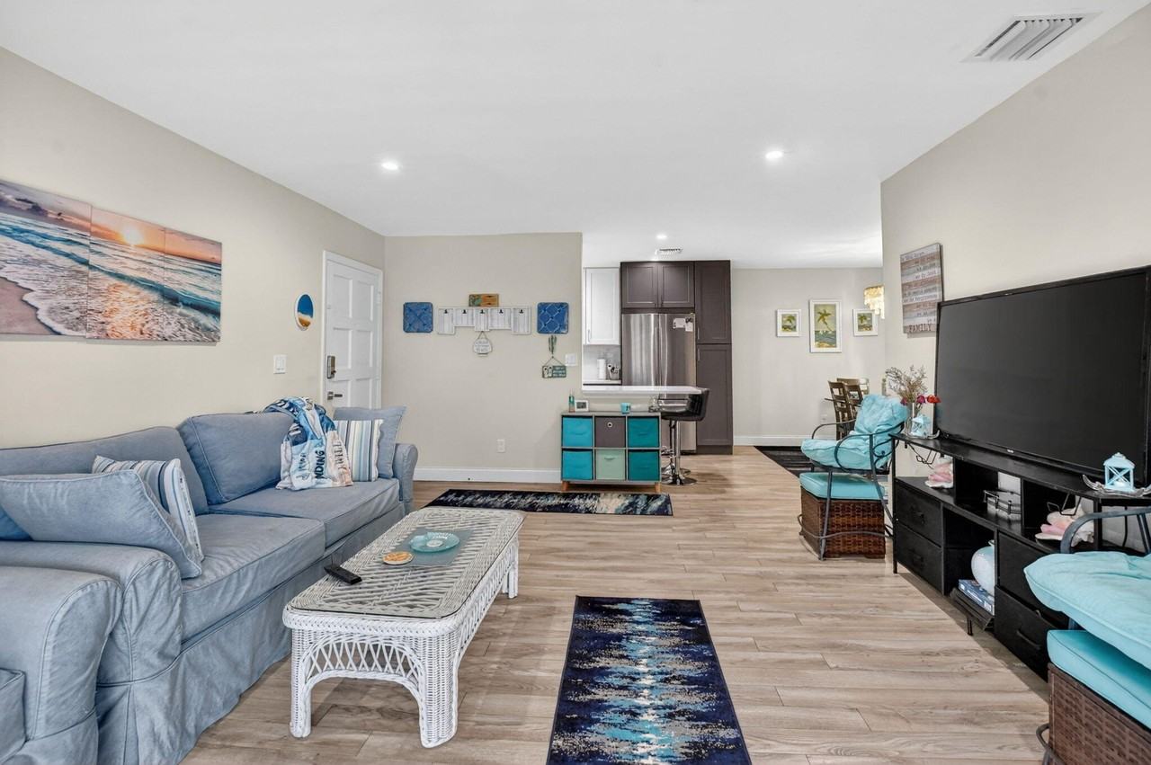 1050 Nw 13th St #281D - Photo 6 of 27
