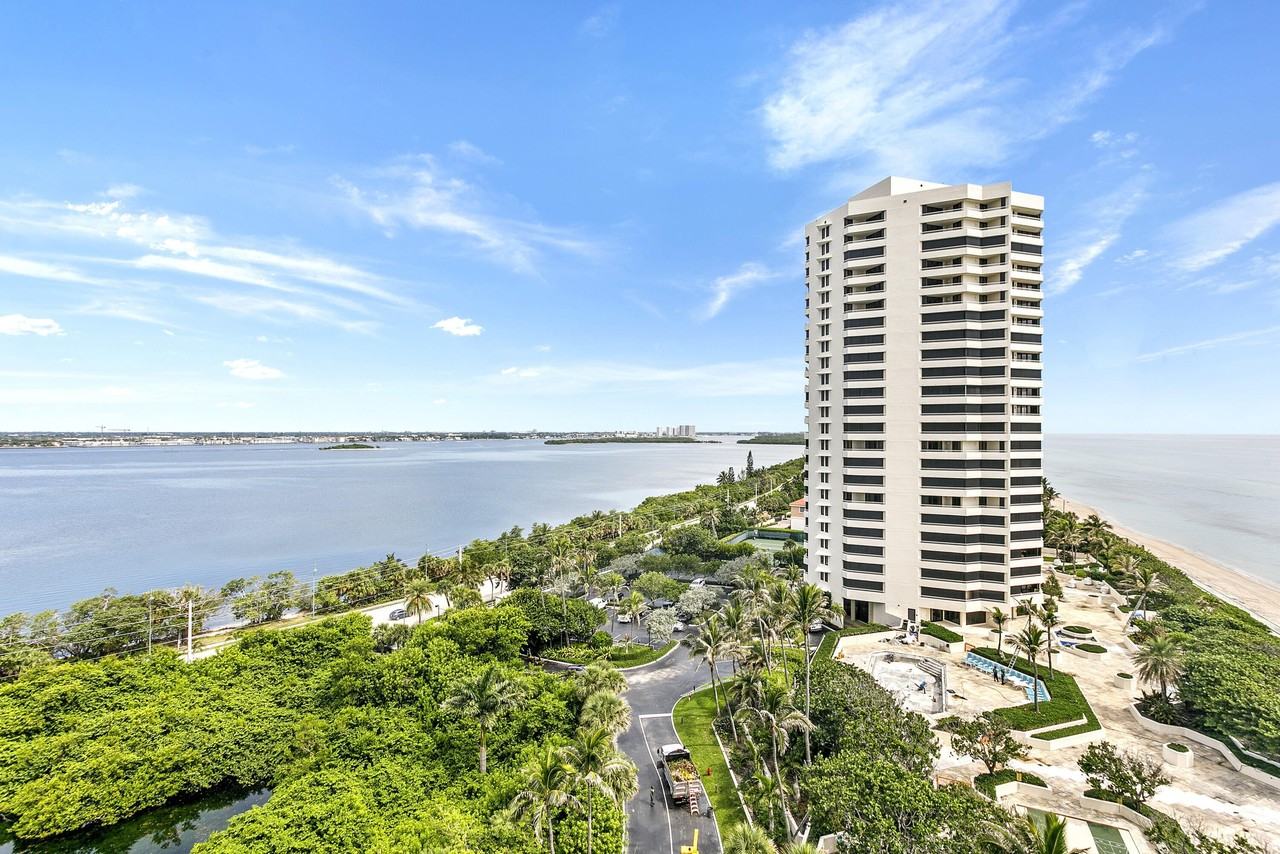5070 N Ocean Dr #10C - Photo 2 of 50