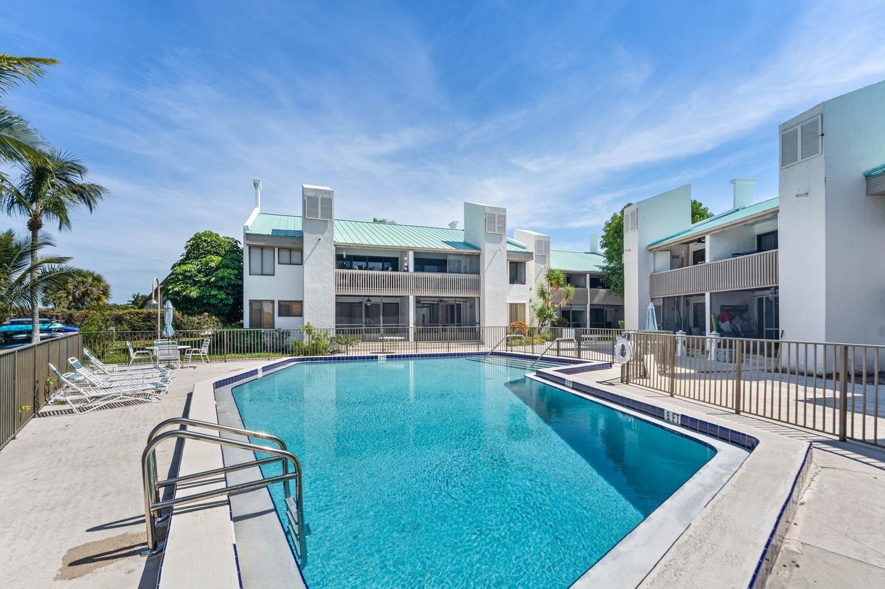 412 Southwind Dr #B2 - Photo 5 of 41