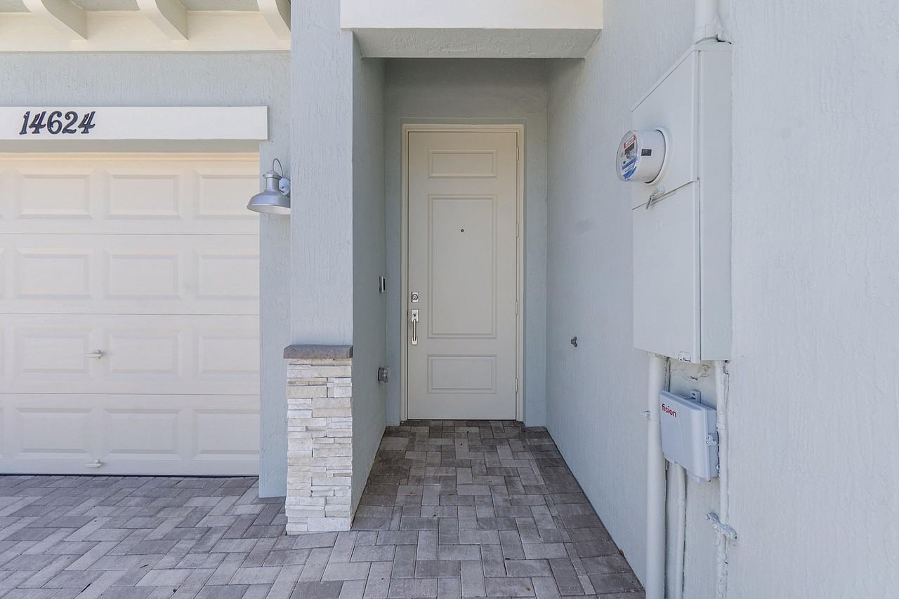 14624 Three Ponds Trl - Photo 5 of 48