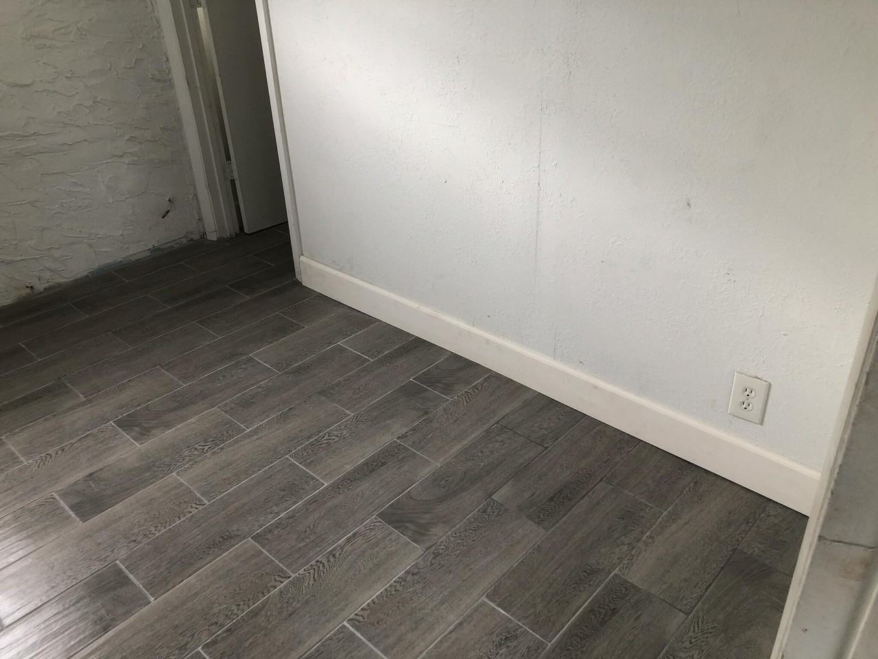 2027 Delphia St - Photo 6 of 15