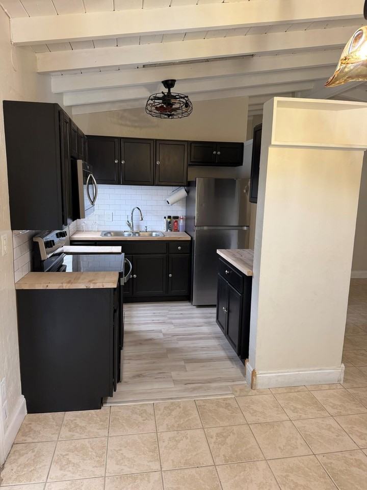 804 Sw 24th Ave - Photo 5 of 8