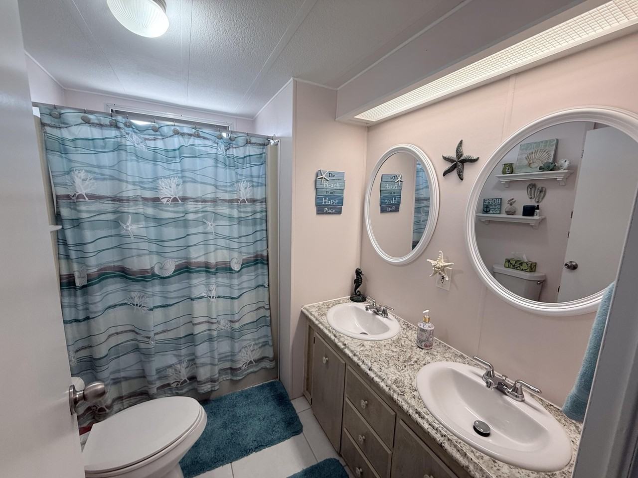 225 W 2nd Ct - Photo 6 of 15