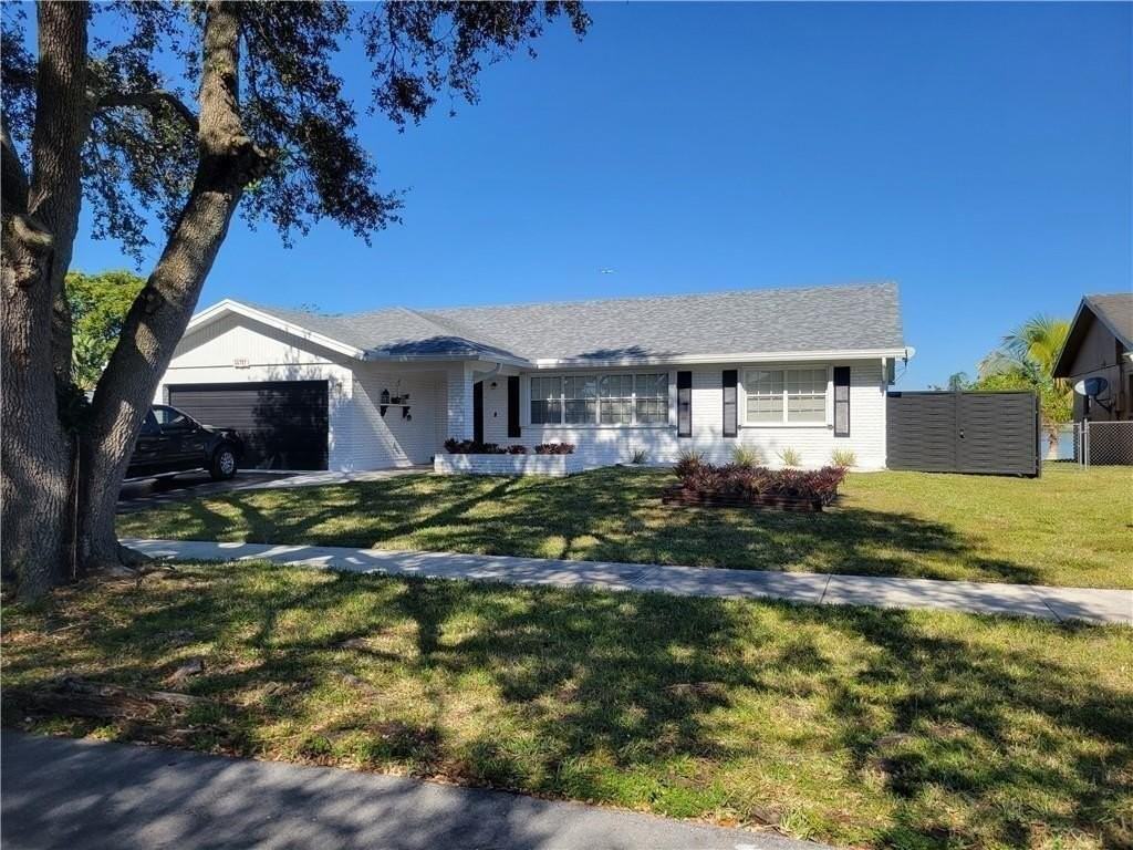 11757 Sw 57th St - Photo 2 of 19