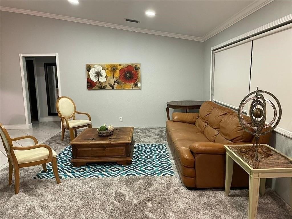 11757 Sw 57th St - Photo 4 of 19