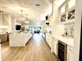 featured image of 1770 Nw 22nd Ave