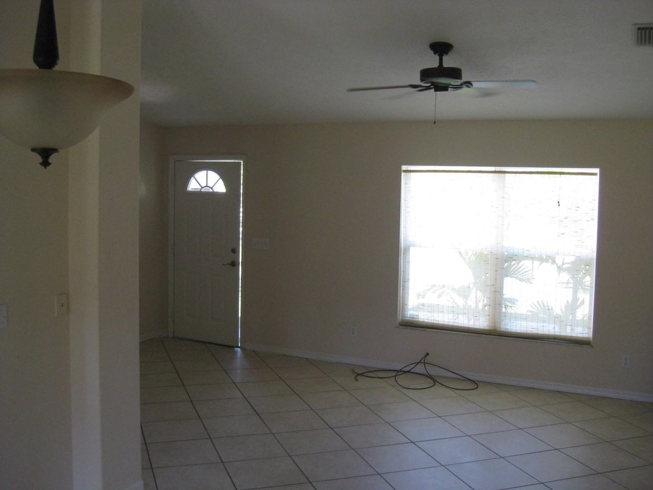 5525 NW N Lundy Circle NW - Photo 4 of 11