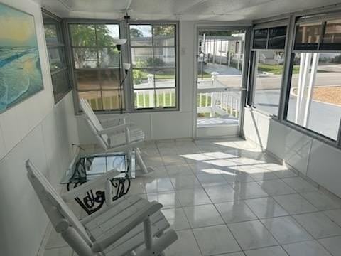 2915 W Marina Dr #2915 - Photo 4 of 10
