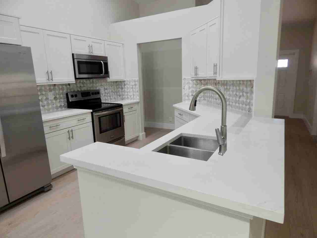 22864 Marbella Cir - Photo 6 of 50