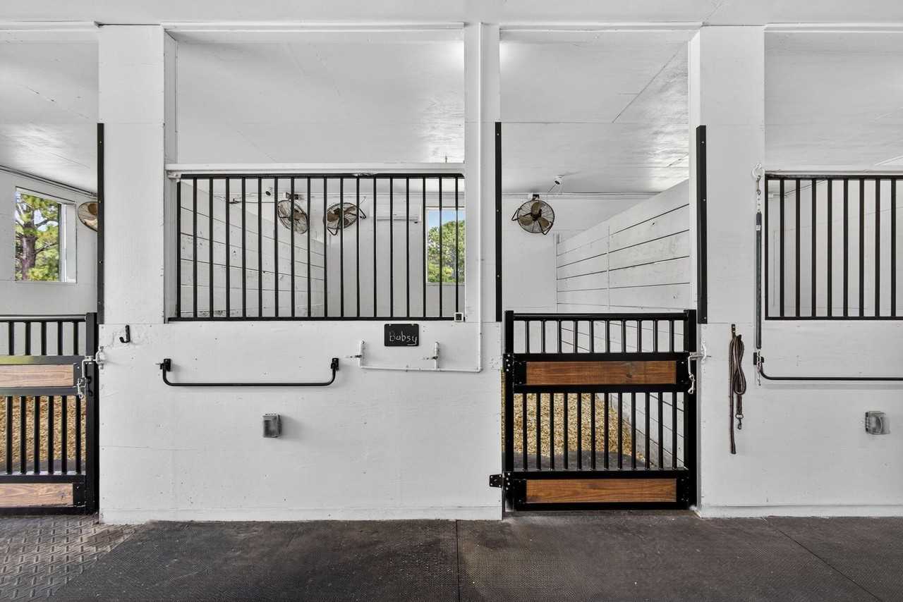 17218 Shetland Ln #3STALLS - Photo 7 of 50