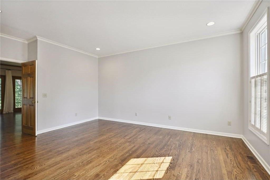 16310 24th Ave N - Photo 6 of 50