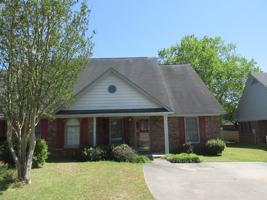 featured image of 2224 Preot St