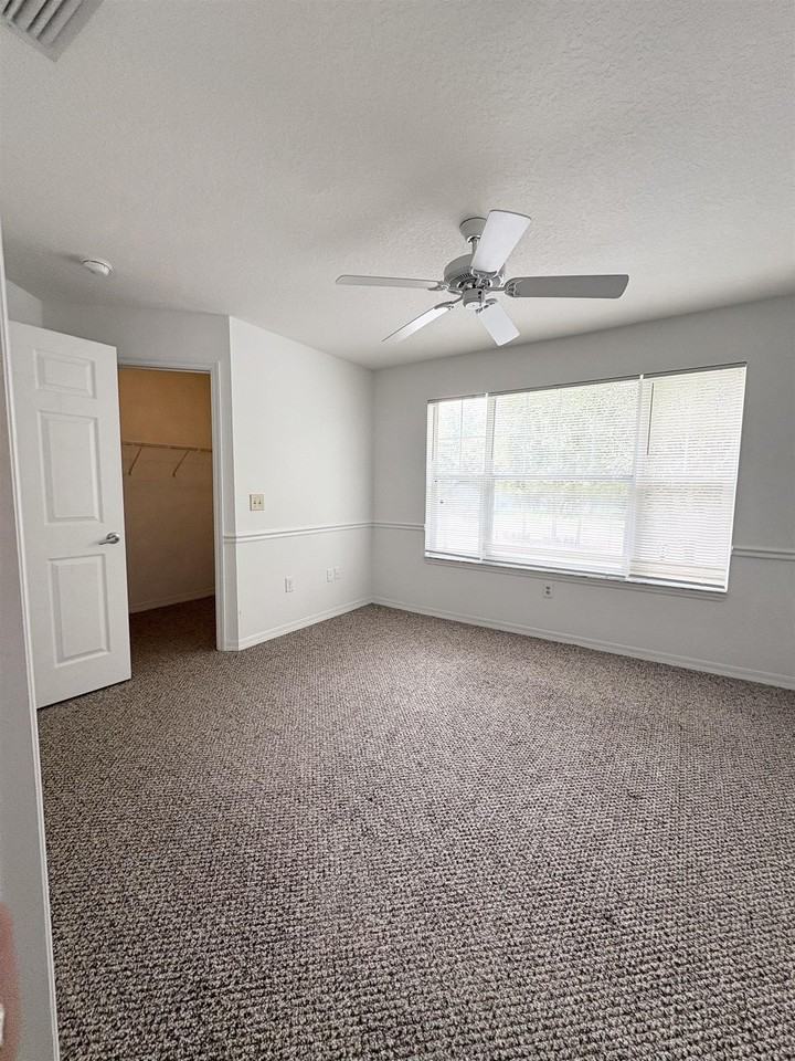 17201 Harbour Vista Cir - Photo 7 of 11