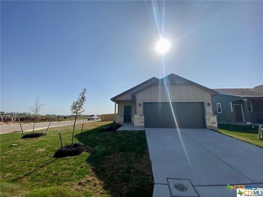 2445 Ayers Dr - Photo 2 of 13