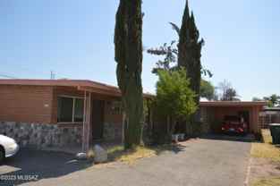 2412 N Bryant Ave #A - Photo 1 of 1