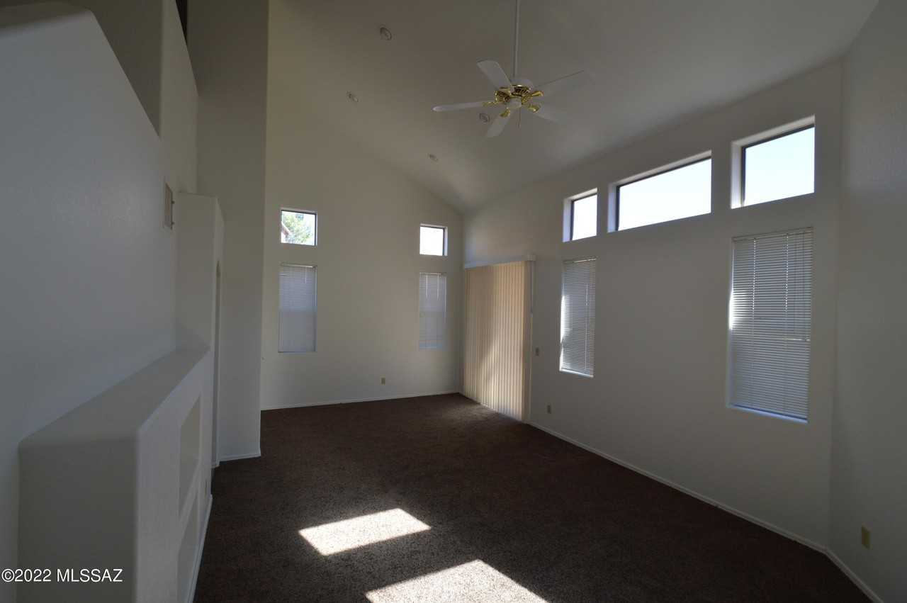 5341 E Timrod St - Photo 3 of 13