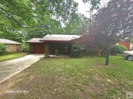 featured image of 4008 N Park Rd