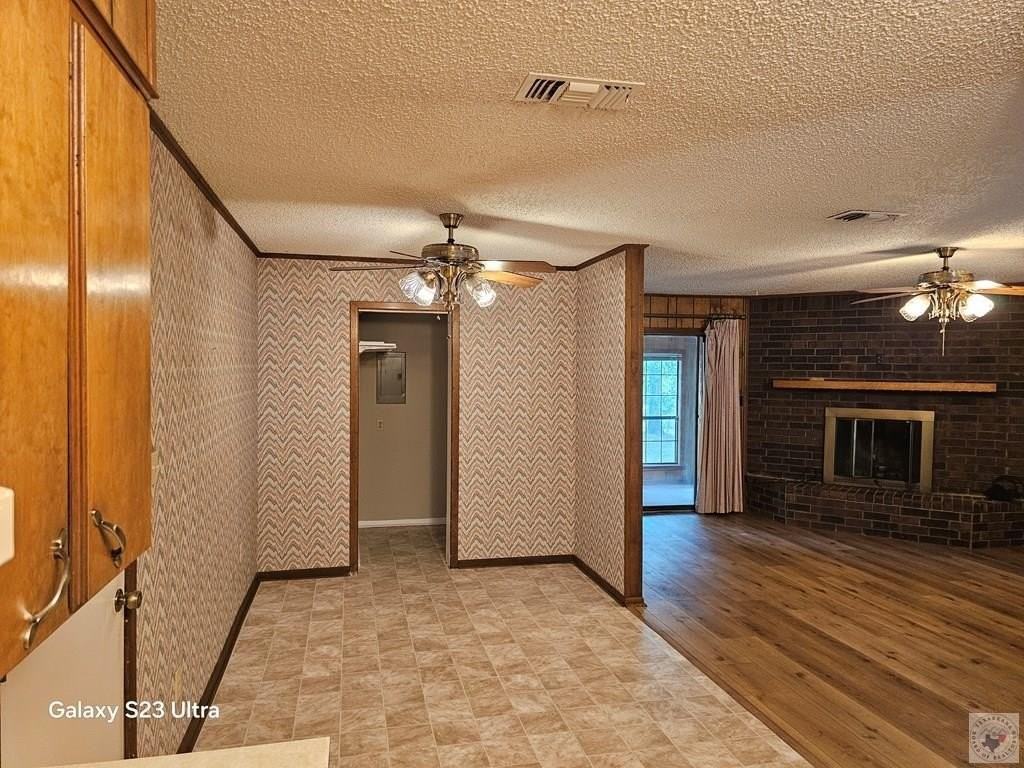 4008 N Park Rd - Photo 2 of 8