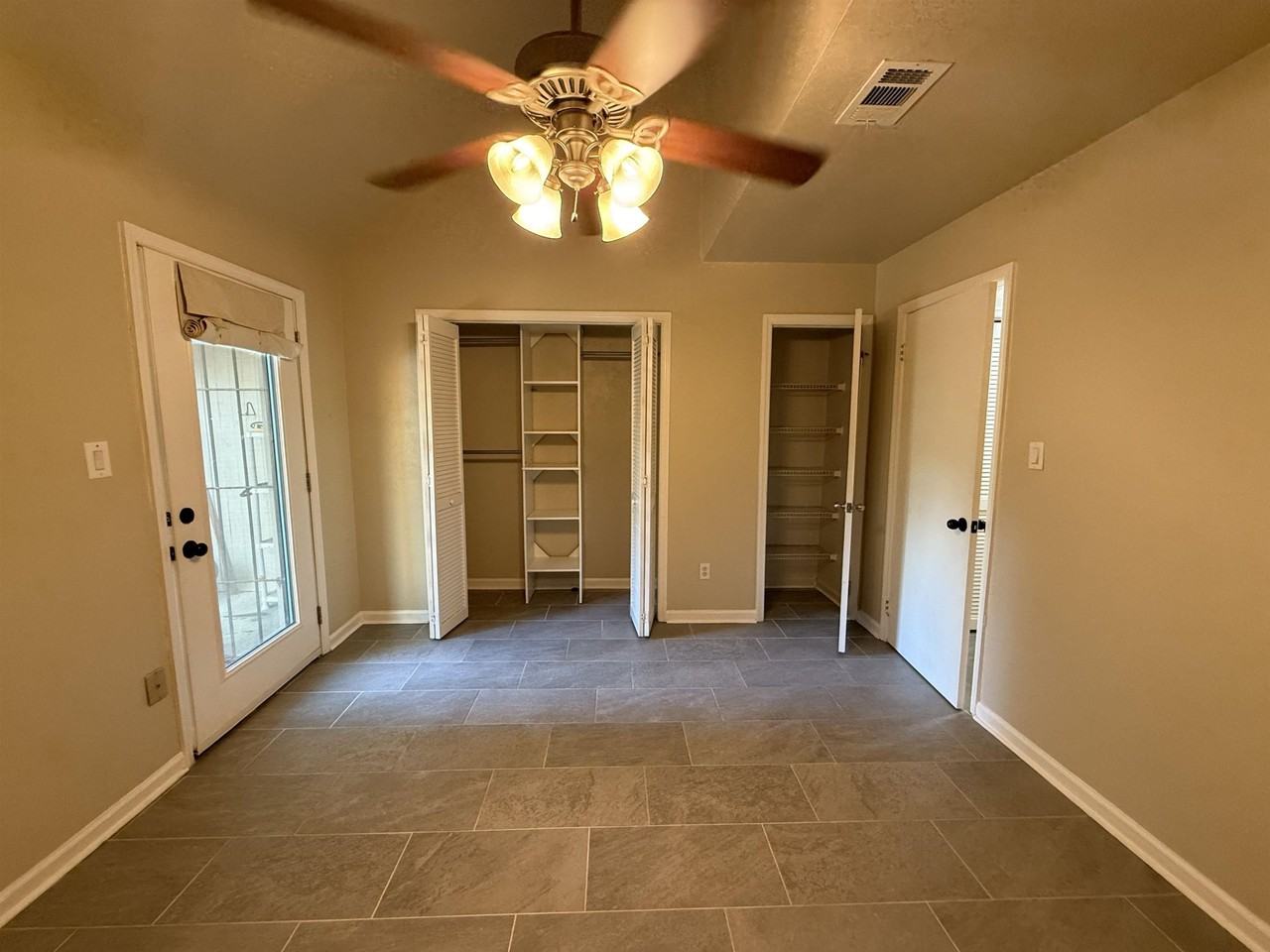 926 S Lipona Rd - Photo 6 of 12