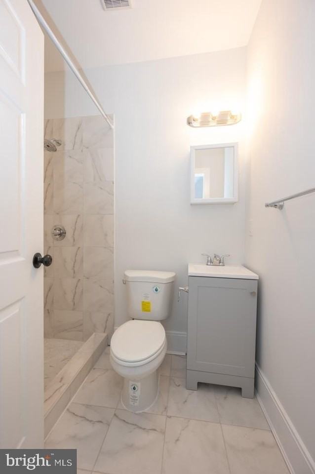 3321 11th St Nw #3 - Photo 6 of 9