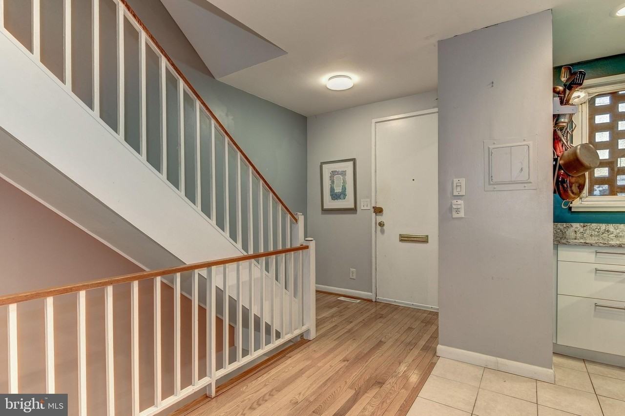 225 G St Sw #126 - Photo 2 of 23