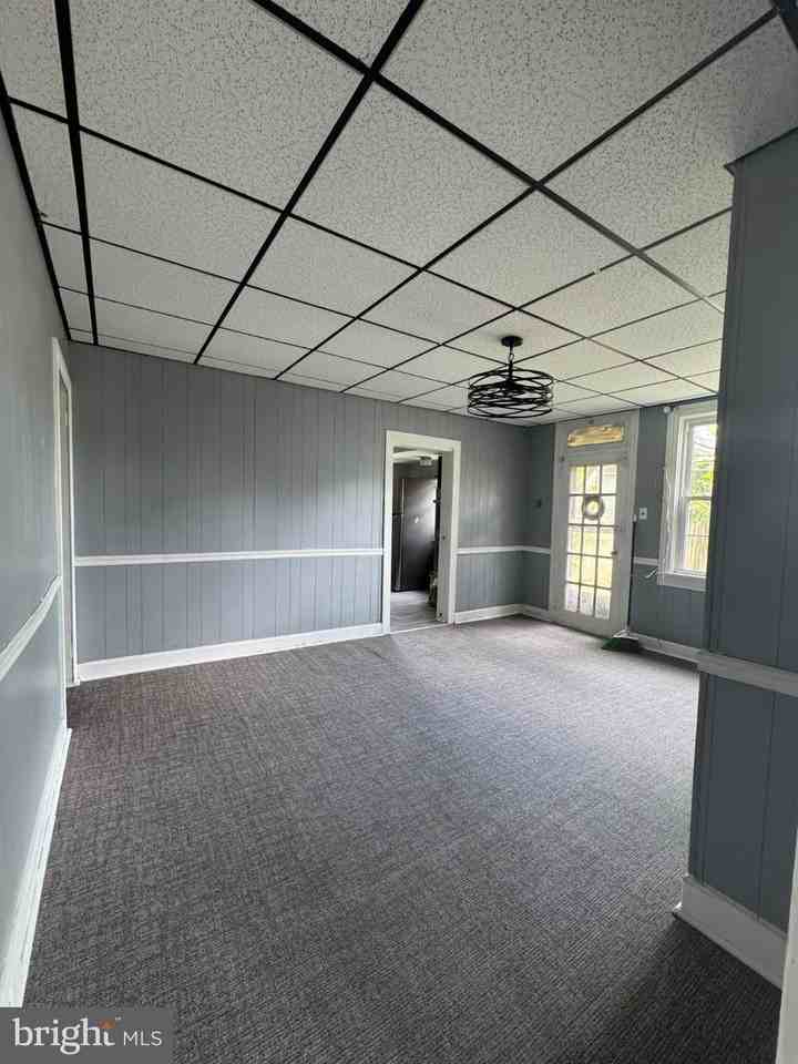 101 W Camden Wyoming Ave - Photo 5 of 16