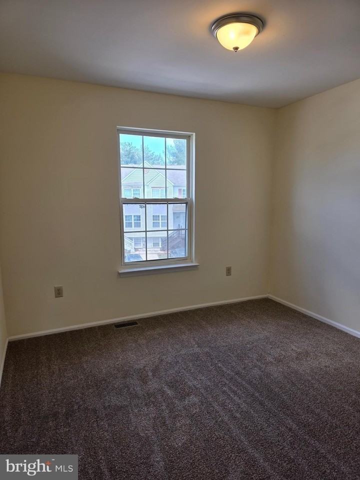 13 Farland Way - Photo 7 of 12